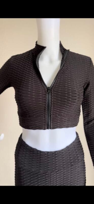 idman kişi şortları: Elaqe ucun wp — 30