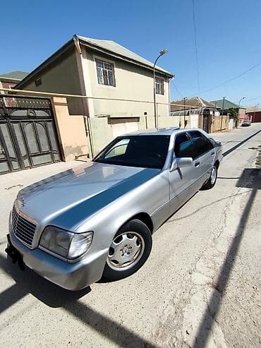 Mercedes-Benz S 280: 2.8 л | 1994 г. Седан