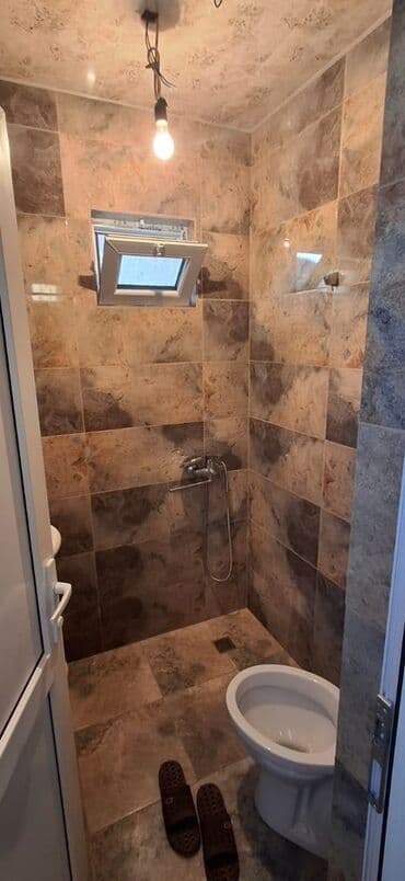 bakixanov kirayə evlər: Ramana qəsəbəsi, Savxoz. Pətək, Araz marketə və 163 nömrəli avtobusun — 4