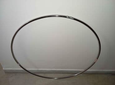 Металлический обруч, 1 кг. Диаметр 90*90см. Немного краска сошла (2см