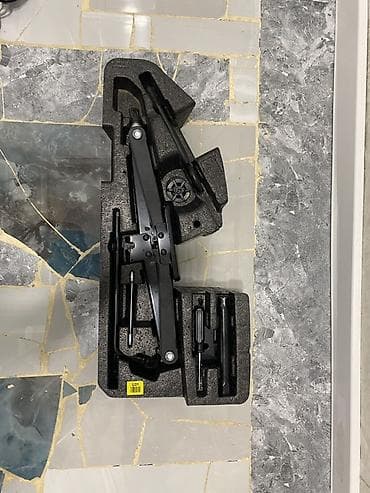 Alətlər: Avtomobil üçün krik və alət dəsti - Komplekt: qayçı tipli krik — 2