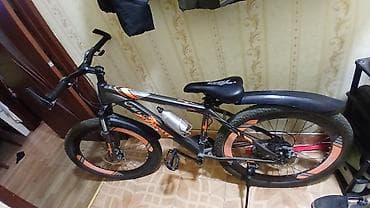 velosiped kameri: Velosiped – dağ/şəhər tipli, 26" təkərli Xüsusiyyətlər: - Brend/model — 2