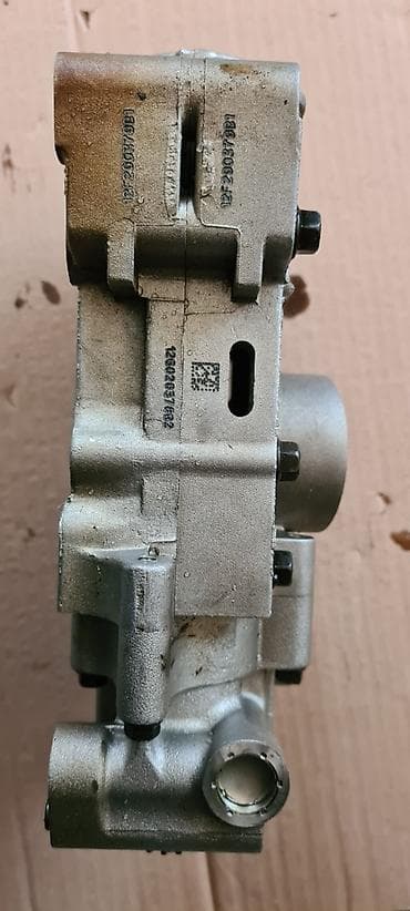 işlənmiş radiator: Yağ nasosu, santa fe 2.4 səyfədə başqa zapcastlarda var w202 w210 — 4