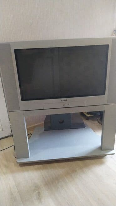 Profilo kineskop televizor və altlıqlı stand - Brend: Profilo - Ekran