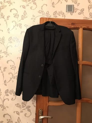 Köynəklər: Tezedi bir defe geynilib — 1