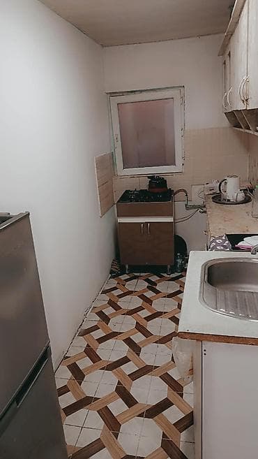 gencede ev: 2 otaqlı, 62 kv. m, Kredit yoxdur, Orta təmir — 7
