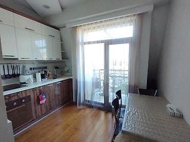 Mənzillər: İcarəyə verilir 3 otaqlı yeni tikili 104 m², Ağ şəhər q. Kateqoriya — 3