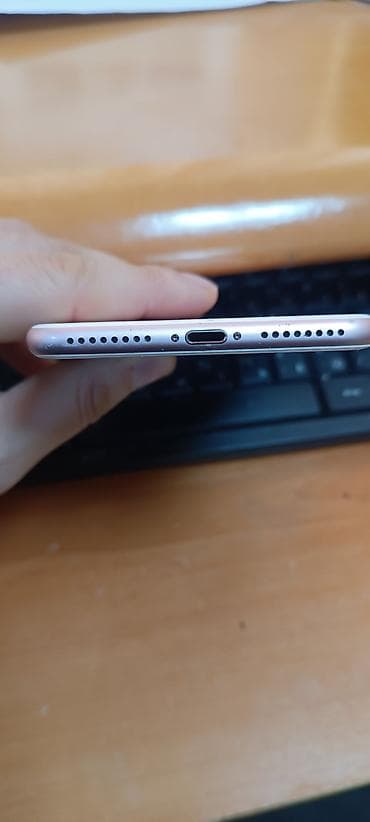 redmi note 8: IPhone 7 Plus, 32 GB, Rose Gold, Barmaq izi, Face ID — 3