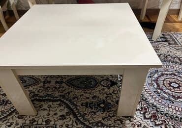 Jurnal masası, İşlənmiş, Açılmayan, Dördbucaq masa