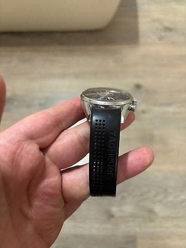 Смарт часы: Наручные часы, Tag Heuer, цвет - Черный — 2