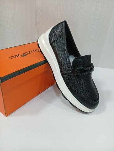 rezin botlar: Qadın loaferi – D’Beautiful ölçü 36_37_38_39_40 - Rəng: qara üst, ağ — 2