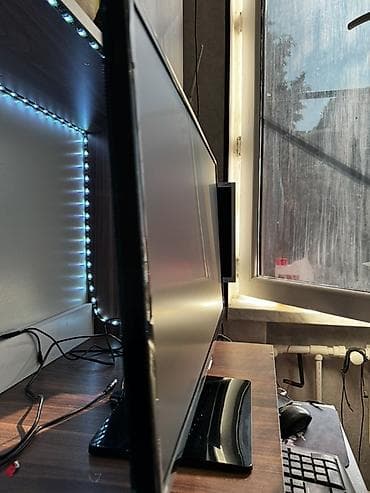 manitor android: Samsung 32" LED monitor Ekran ölçüsü: 27 düym Game mode var(Oyun — 2