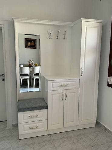 Yeni, 2 qapılı, Güzgülü, Ağ, Digər material, Açılan, Düz dolab