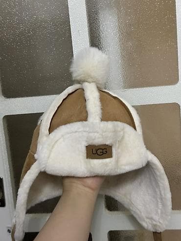 Uşaq ucun 2-3 yaş UGG brendinin qış papağı – qulaqlı, içi tamamilə
