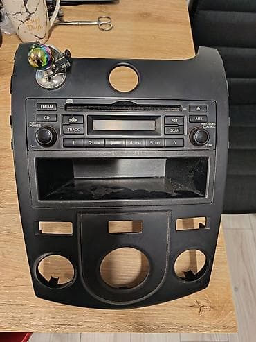 cd pleyer: Məhsul: Avtomobil multimedya/radio blok + mərkəzi konsol paneli (OEM) — 4