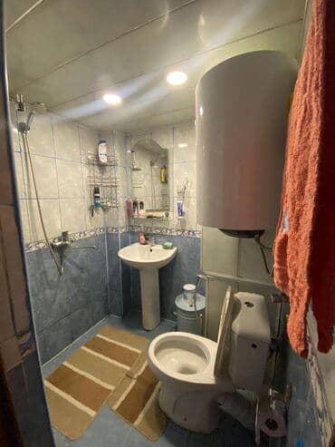 2 ci mikrorayon satilan evler: 2 otaqlı, Yeni tikili, 34 kv. m — 9