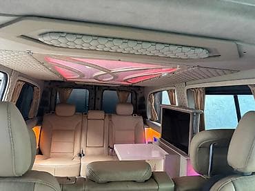 Mercedes-Benz Viano — 7