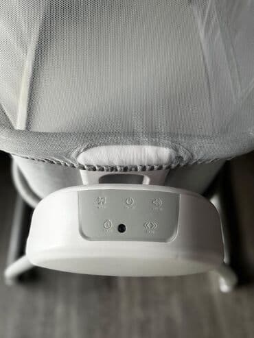 Ремонт и строительство: Для девочки и мальчика, Б/у, Четырехугольная, Колыбель, С матрасом, С механизмом качания — 7