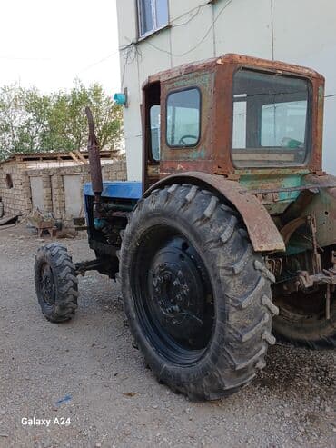 traktor ekskavator satiram: Tək satılır işlək vəziyətdədi qoşa difer t.40 real alıcılar zeng etsin — 2
