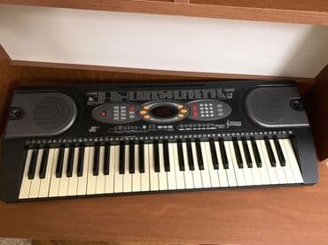 künc rəf: Künc masa, Polkalı, Siyirməli, Teksturalı laminat — 8