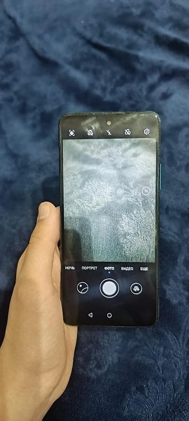 salyanda telefonlar: Huawei — 3