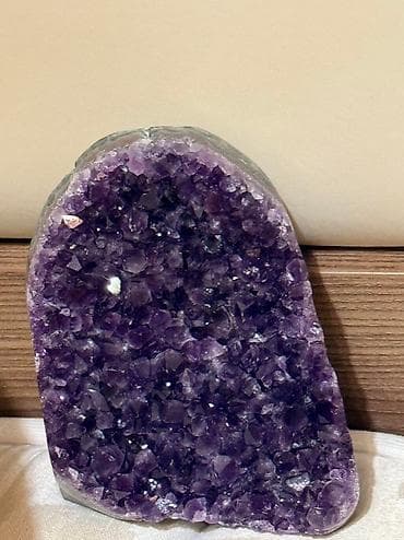 Tavan: Brazilya Ametist 350💜
Araqonit250🧡
Pirit 500💛 — 5