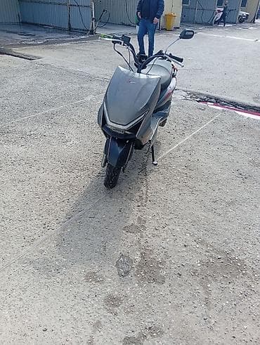 150 cc hec bir problemi yoxdu göründüyü kimidir — 1
