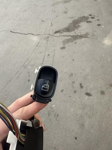 om 651 motor: Mercedes-Benz C203, 2001 il, Orijinal — 3