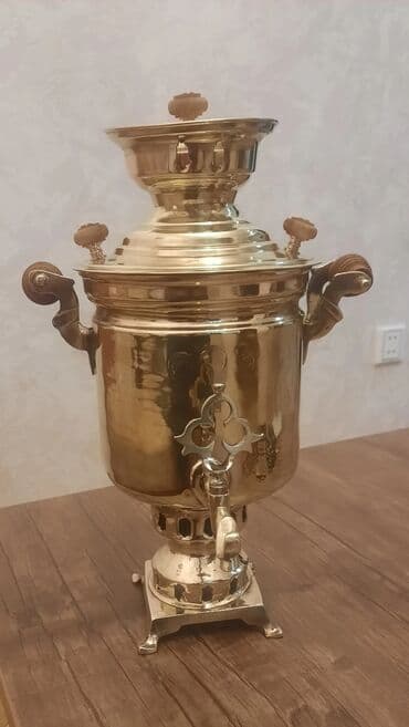 mis samovar: Məhsul: Misin samovar Təsvir:antikvar,19 cu əsr, 1,5 lt lik, yeni — 1