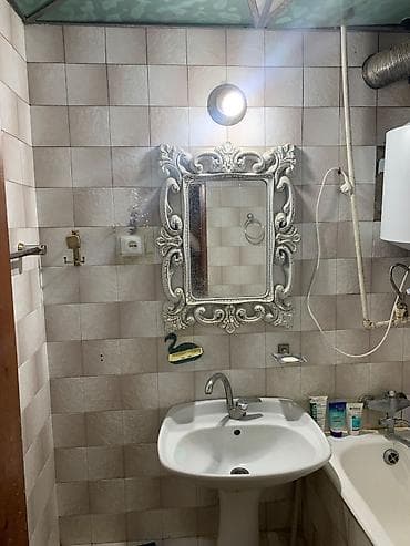 ramanada kiraye evler: Qara qarayev metrosuna 4 deqiqelik mesafede menzile 1 nefer otaq — 7