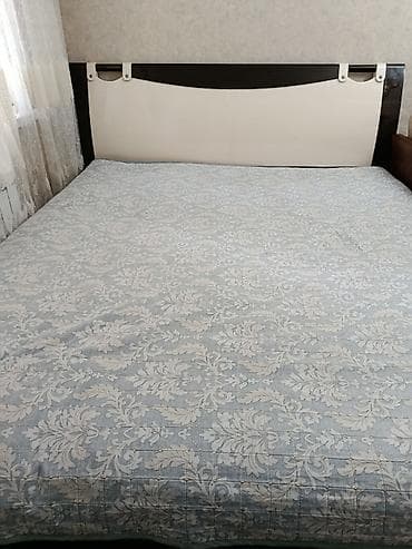 matras alti: İki nəfərlik yataq dəsti - Ölçü: təxmini king/queen ölçülü geniş — 1