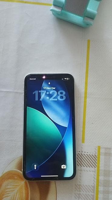 Техника и электроника: IPhone 11, 128 ГБ, Белый, Битый — 2
