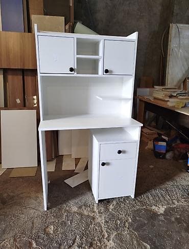 Sifarişlə rəflər: Düz masa, Polkalı, Siyirməli, Rusiya, Sadə laminat, Zəmanətli, Kredit yoxdur — 1