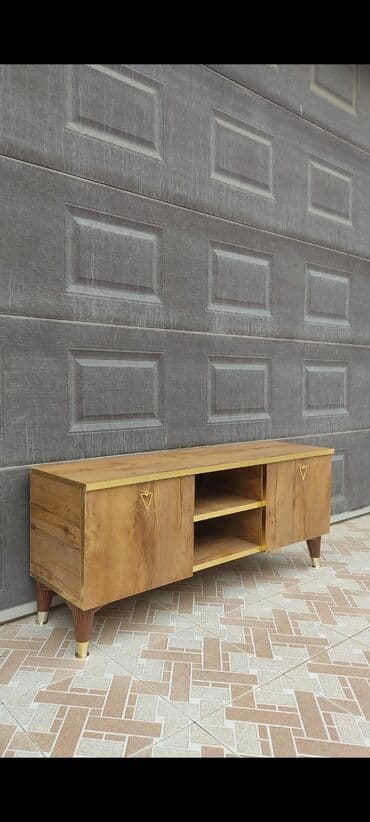 аренда помещения под ресторан кафе: *TV📺STEND* 90 azn çatdırılma pulsuz(şəhərin içi ətrafı ) Ölçü — 5