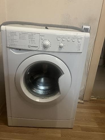 ventilyatorlar satisi: Paltaryuyan maşın Indesit, 5 kq, Təmirə ehtiyacı var, Avtomat, Qurutmasız, Ünvandan götürmə — 2