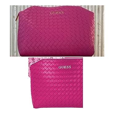 m neçə razmerdir: GUESS kosmetik çantası – canlı çəhrayı rəngdə, hörgü teksturası ilə — 1