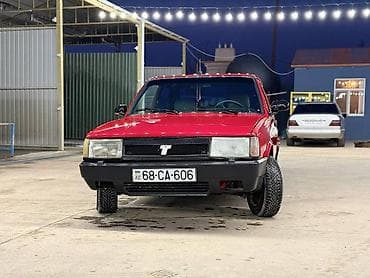 kia disk təkər: Model: Tofas Şahin (sedan) Rəng: Qırmızı Yanacaq: Benzin Ban növü — 1