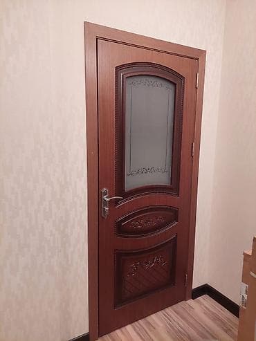 seyif qapı: 4 eded otaq qapi 90/205. 1 eded hamam 80/205 Qiymet 1 ededi 100 azn — 3