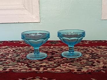 Mavi şüşə desert/kokteyl qabları – 2 ədəd dəst - Material: qalın