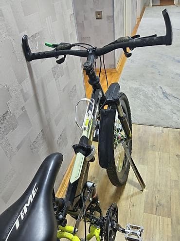 surron bike: Dağ velosipedi – TIME markası Xüsusiyyətlər: - 26" təkərlər, qalın — 4