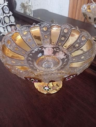 sire ceken: Şəffaf və qızılı rənglərdə olan bu zərif qab, evinizə xüsusi bir — 1