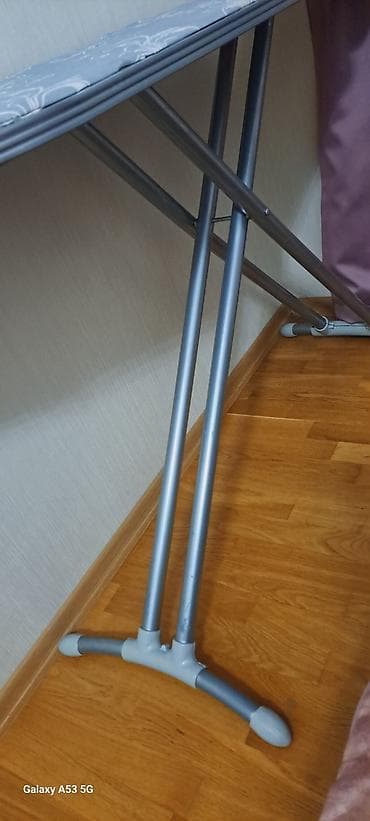 utu stolları: Ütü masaı - Geniş ütüləmə səthi, naxışlı örtük - Metal konstruksiya — 3