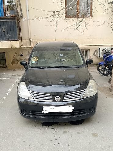 prado diskleri: Nissan Tiida: 1.6 l | 2008 il Hetçbek — 4