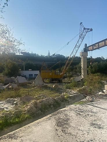 mersedes yuk: Sepli tırtıllı kran Rdk 25 ton. Tecili Xüsusiyyətlər: - Tırtıllı — 3