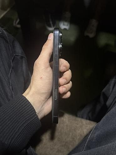 iphone 12 pro max ekran: IPhone 16 Pro Max, 256 GB, Qara — 4