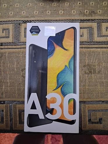 Samsung Galaxy A30, 32 ГБ, цвет - Черный, Две SIM карты — 1