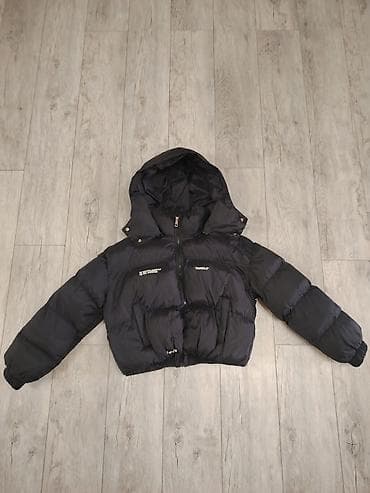 kurtkalar 2022: Qısa puffer qış gödəkçəsi – qara rəng unisex Metrolarda çatdırılma — 1