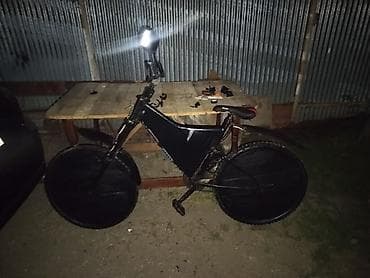 беговая дорожка баку бу: Velosiped – özəlləşdirilmiş model - Korpus və təkər örtükləri — 1