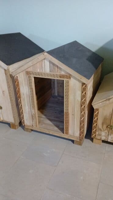 Taxta heyvan evi/budkalar