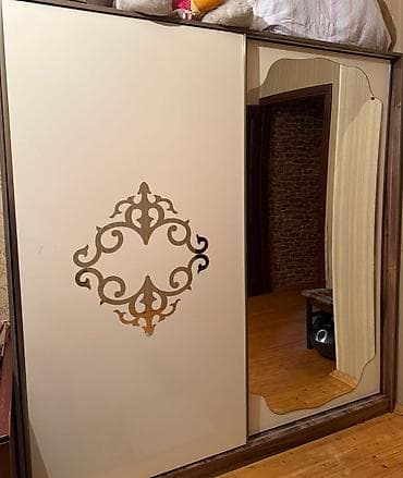 Yeni, 2 qapılı, Güzgülü, Bej, Taxta, Kupe, Düz dolab